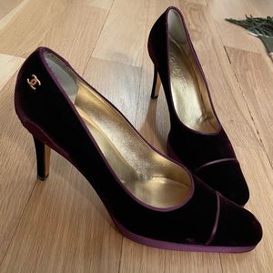Vintage Velvet Chanel pumps